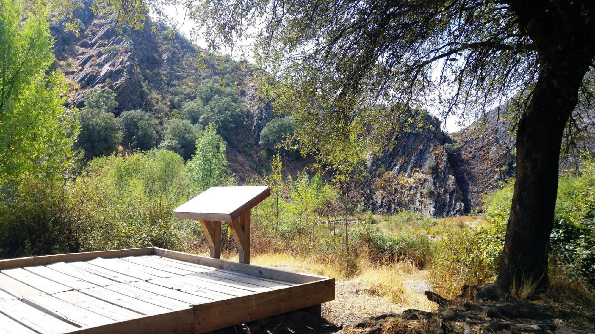 Navas de Estena Casa Con Piscina En Parque Nacional De Cabaneros المظهر الخارجي الصورة