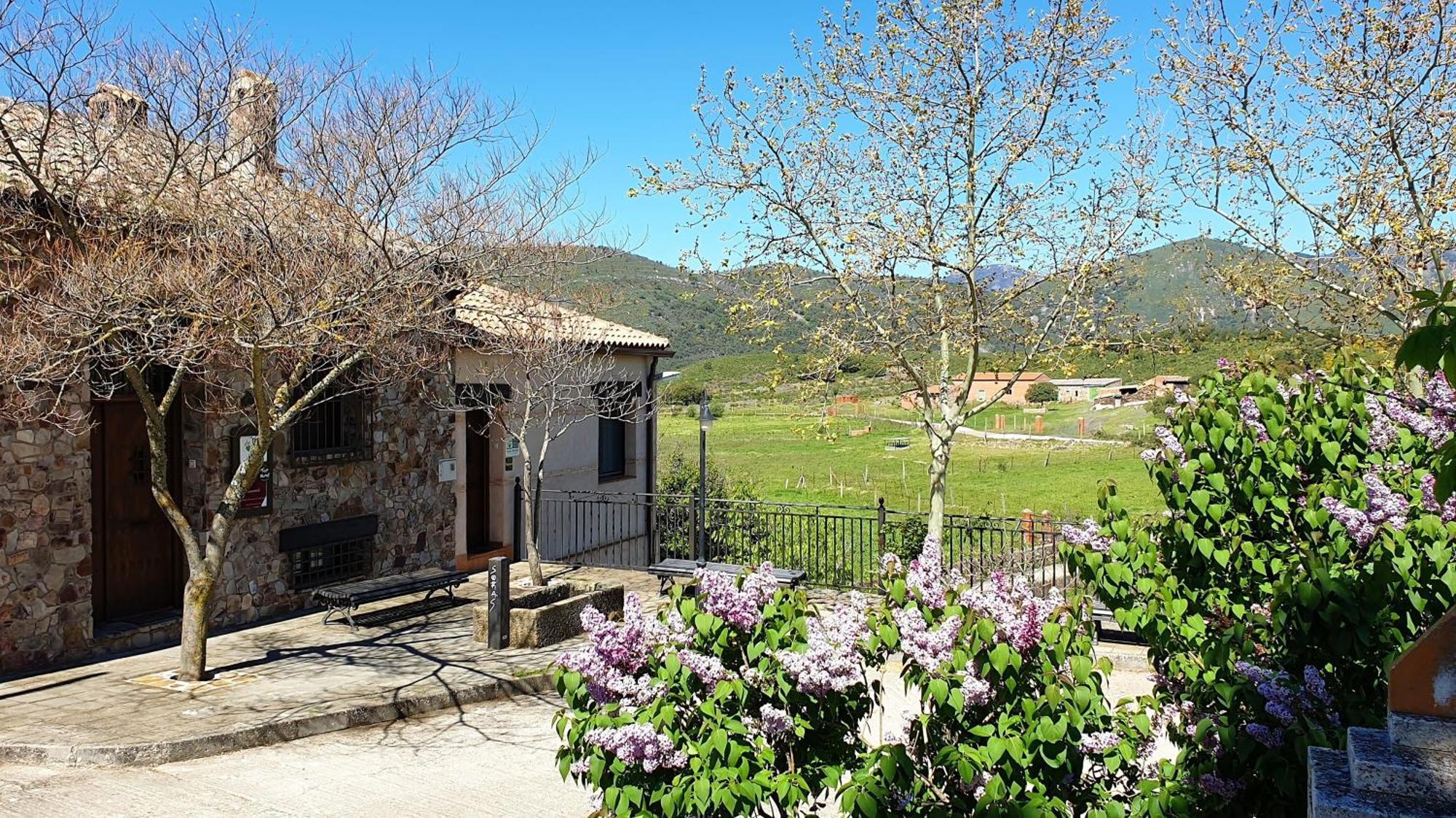 Navas de Estena Casa Con Piscina En Parque Nacional De Cabaneros المظهر الخارجي الصورة